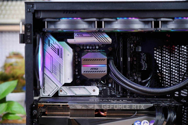 最便宜的水冷风扇 ChMkLGU7Wx6IbTn_AAIpn83ZHhAAAWYnQO2vPcAAim3756.jpg