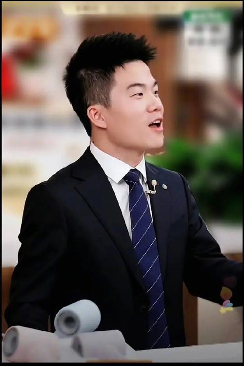 颠覆性，可以触控的智能戒指