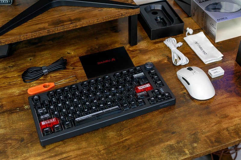 我桌面的生产力工具：达尔优EK75RT磁轴键盘&A950PRO鼠标使用体验