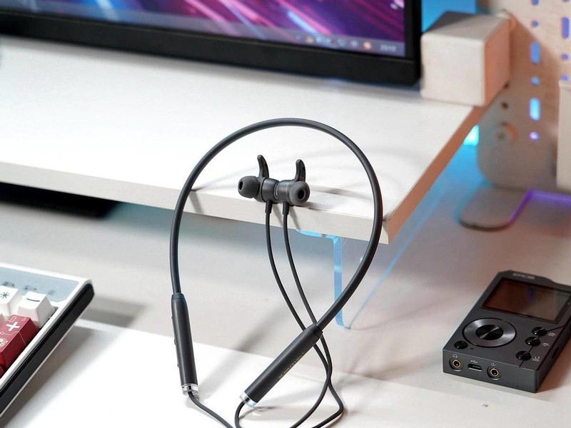 【运动耳机】颈挂式与TWS到底怎么选？以漫步者X200BT为例