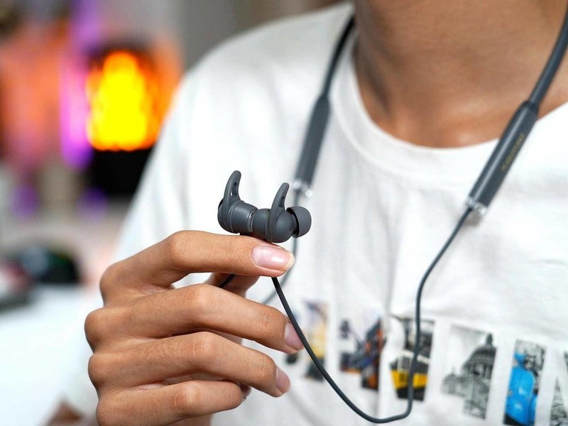 【运动耳机】颈挂式与TWS到底怎么选？以漫步者X200BT为例