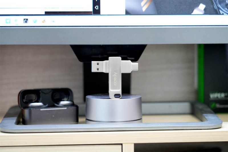 宇瞻AP301双接口U盘：时尚与耐用并存，办公娱乐两不误！