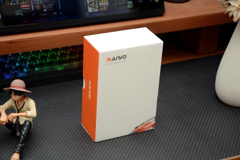 百瓦快充、M.2扩容、十合一拓展，麦沃KH1005扩展坞开箱体验