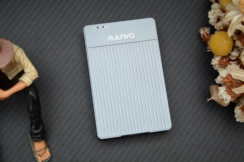 百瓦快充、M.2扩容、十合一拓展，麦沃KH1005扩展坞开箱体验