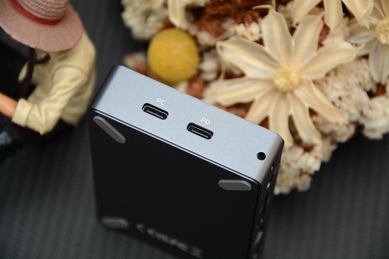 百瓦快充、M.2扩容、十合一拓展，麦沃KH1005扩展坞开箱体验