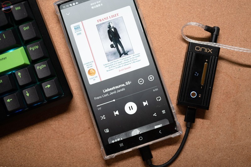 小巧低调的黑盒子，打造个性化音乐体验，欧尼士ONIX Alpha小尾巴上手