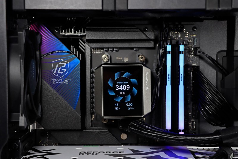 9800X3D 封神了！最强游戏 CPU 名不虚传！