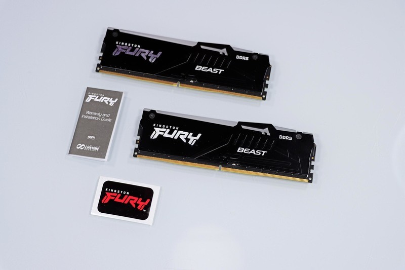 9800X3D 封神了！最强游戏 CPU 名不虚传！