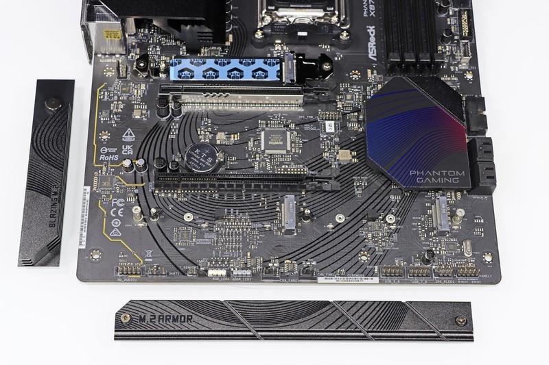 9800X3D 封神了！最强游戏 CPU 名不虚传！