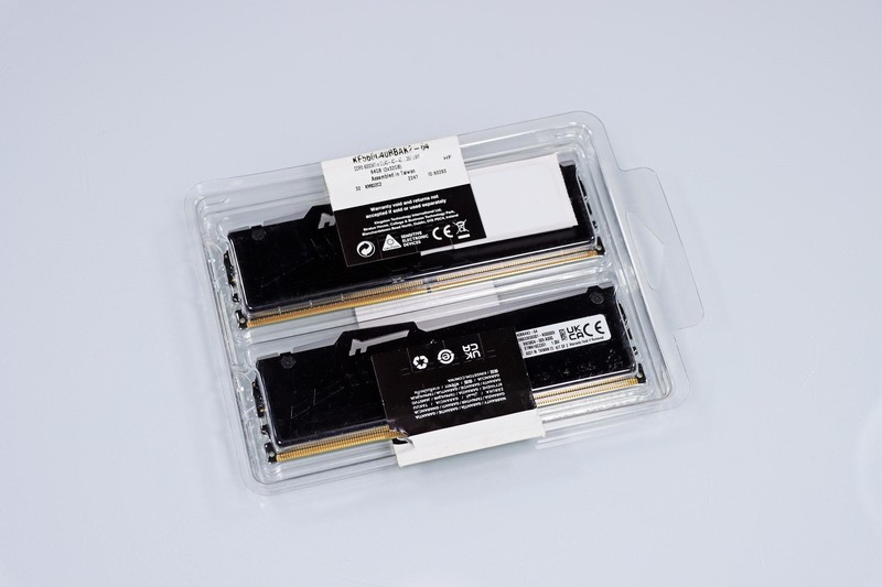 9800X3D 封神了！最强游戏 CPU 名不虚传！