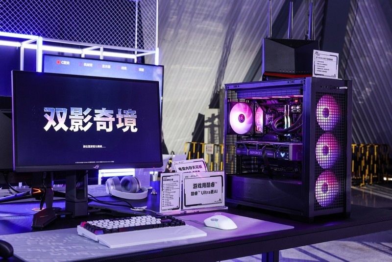 液氮超频火力全开，AI创作惊艳全场，华硕主板在ROG DAY玩疯了！