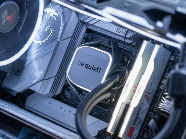 平民法拉利再升级，金百达 刃 3600 CJR RGB内存测评