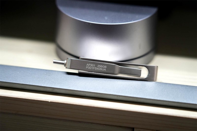 宇瞻AP301双接口U盘：时尚与耐用并存，办公娱乐两不误！