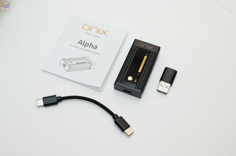 小巧低调的黑盒子，打造个性化音乐体验，欧尼士ONIX Alpha小尾巴上手