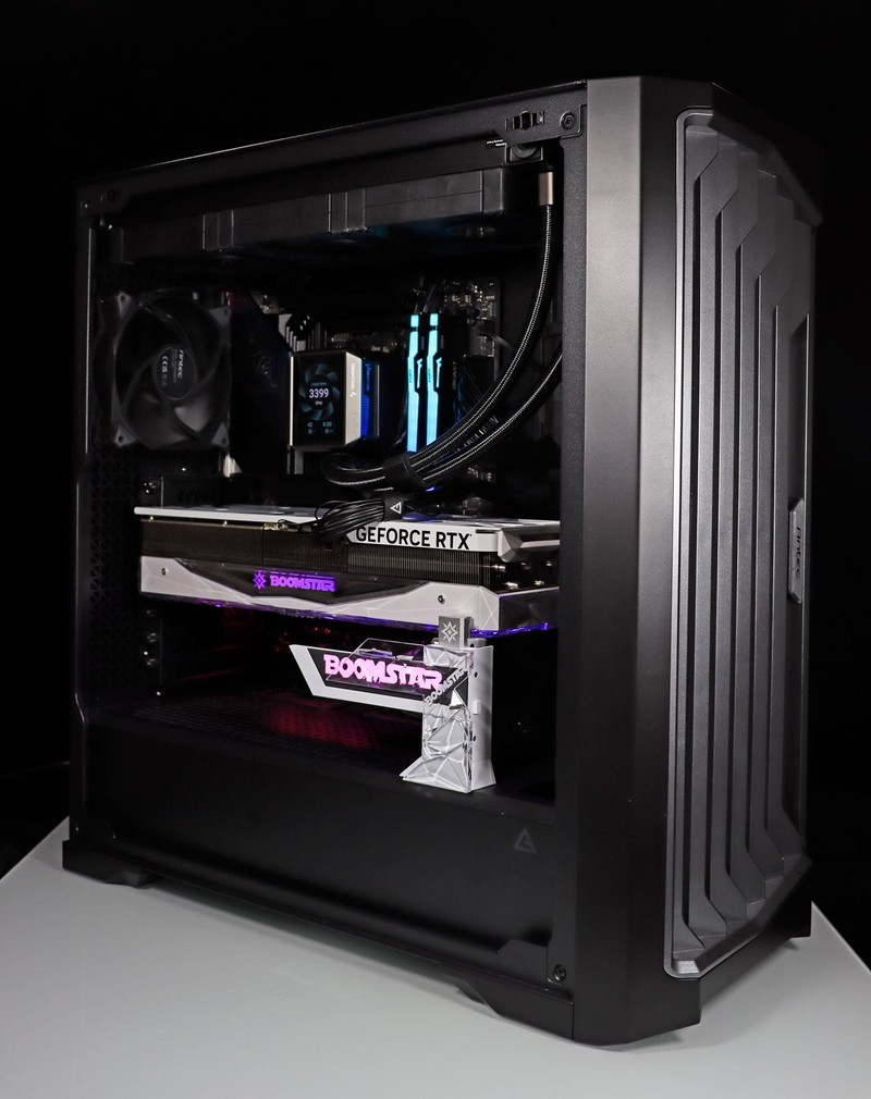 9800X3D 封神了！最强游戏 CPU 名不虚传！