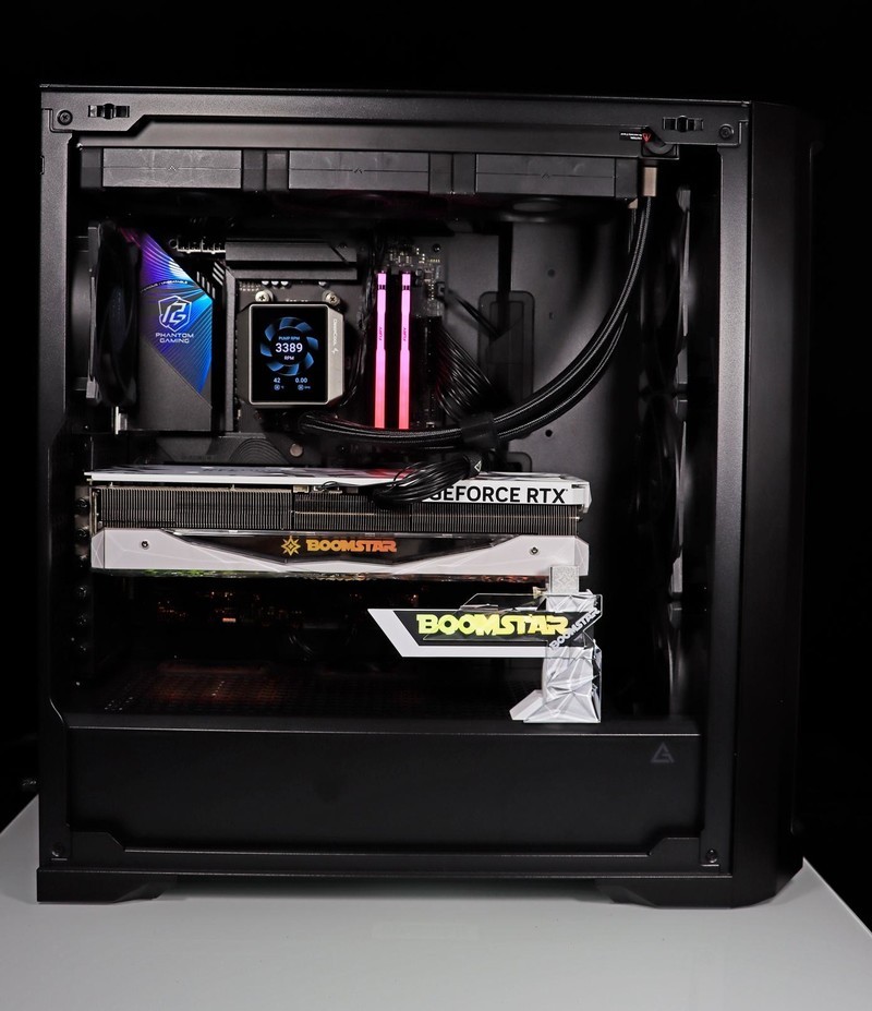 9800X3D 封神了！最强游戏 CPU 名不虚传！