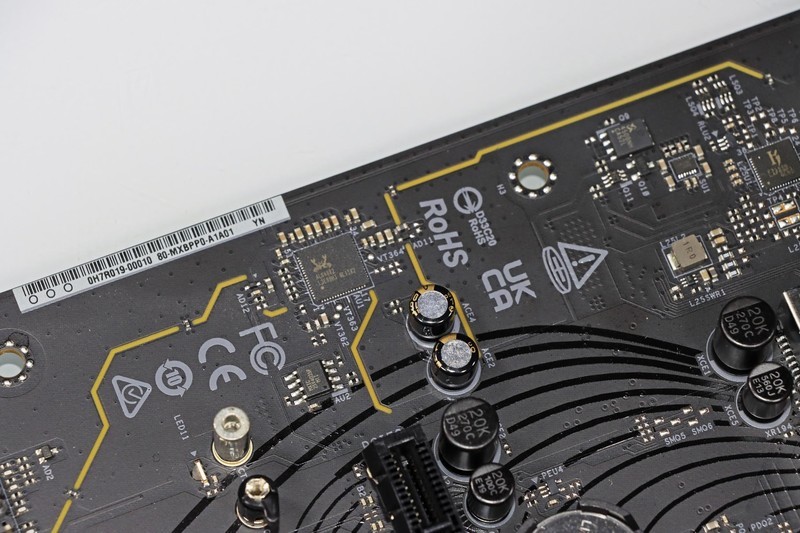 9800X3D 封神了！最强游戏 CPU 名不虚传！