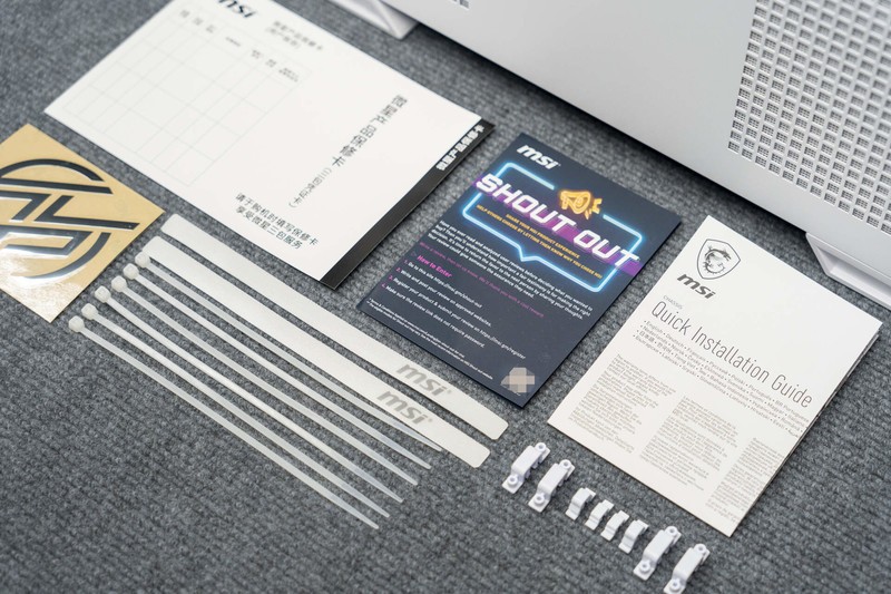 微星MPG VELOX 300R AIRFLOW PZ机箱评测：性能与美学的完美融合