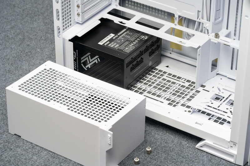 微星MPG VELOX 300R AIRFLOW PZ机箱评测：性能与美学的完美融合