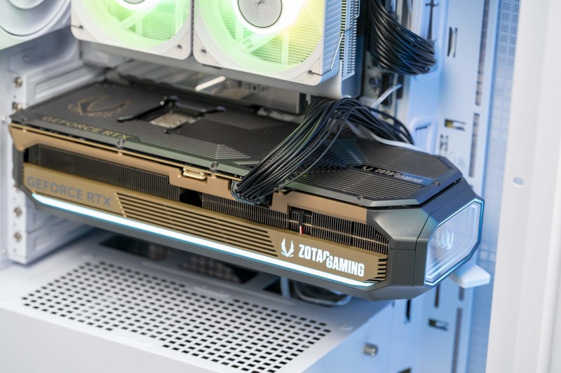 微星MPG VELOX 300R AIRFLOW PZ机箱评测：性能与美学的完美融合