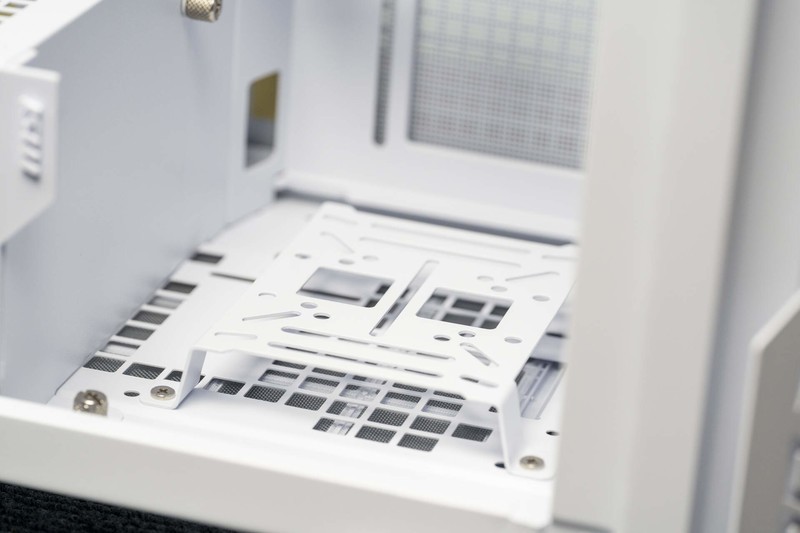 微星MPG VELOX 300R AIRFLOW PZ机箱评测：性能与美学的完美融合