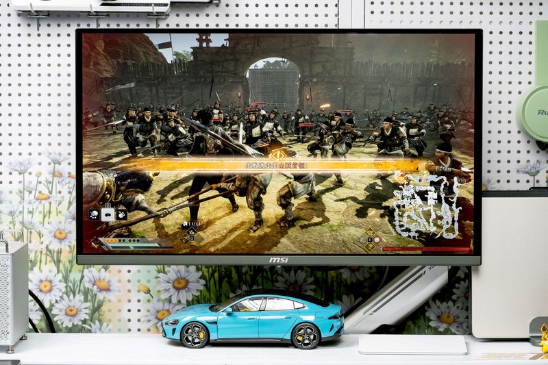 微星MPG 272URX QD-OLED显示器评测：丝般顺滑的240Hz量子点屏幕