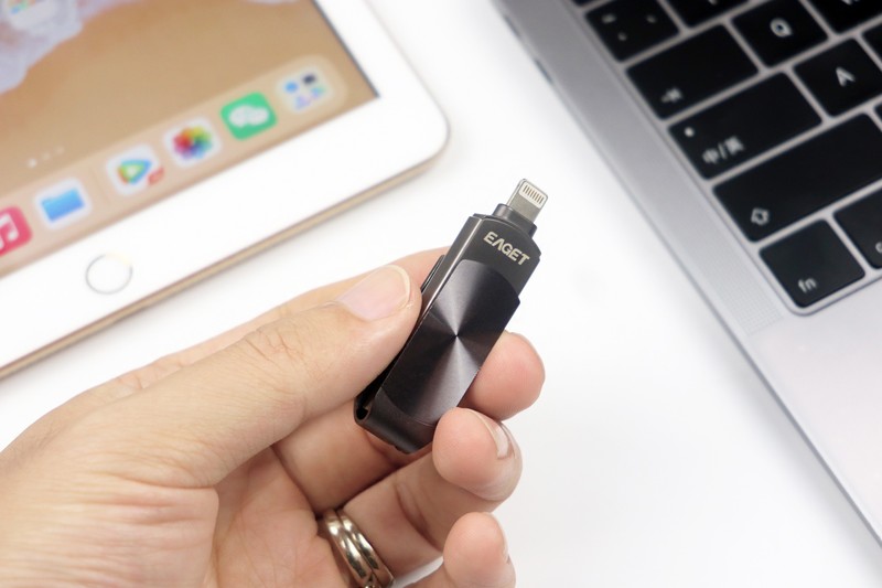 内存告急？苹果用户看过来！——忆捷（EAGET）苹果U盘i66体验