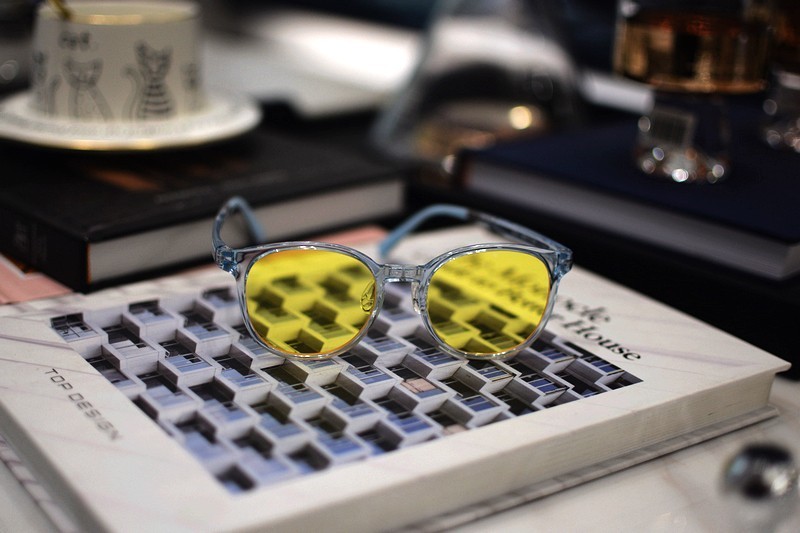 给孩子的礼物 阿潘达防蓝光儿童眼镜