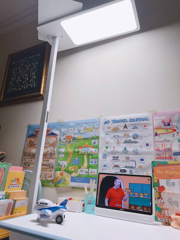 护眼钢琴灯哪个牌子好一点？五个专业护眼的钢琴灯品牌推荐