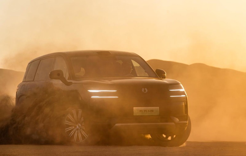 周剑的选择与腾势N9的万辆：科技豪华如何赢得“自己人”的投票？