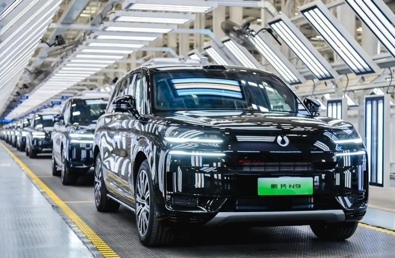 周剑的选择与腾势N9的万辆：科技豪华如何赢得“自己人”的投票？