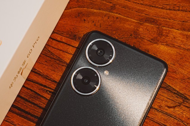 华为畅享60 Pro上手测评：经典双环+窄边直屏，千元机设计天花板