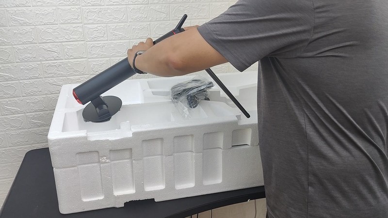 好家伙！49英寸显示器不到四千，小米都不敢这么卷！