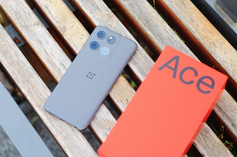 一加Ace竞速版体验：2K手机价位中的全能手