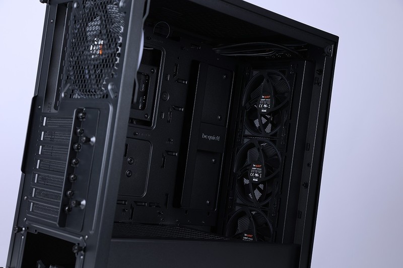 炫酷ARGB和高效静音兼备，德静界PURE BASE 500 FX中塔机箱推荐