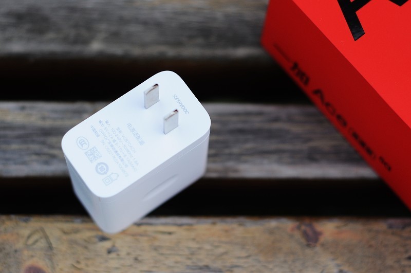 一加Ace竞速版体验：2K手机价位中的全能手