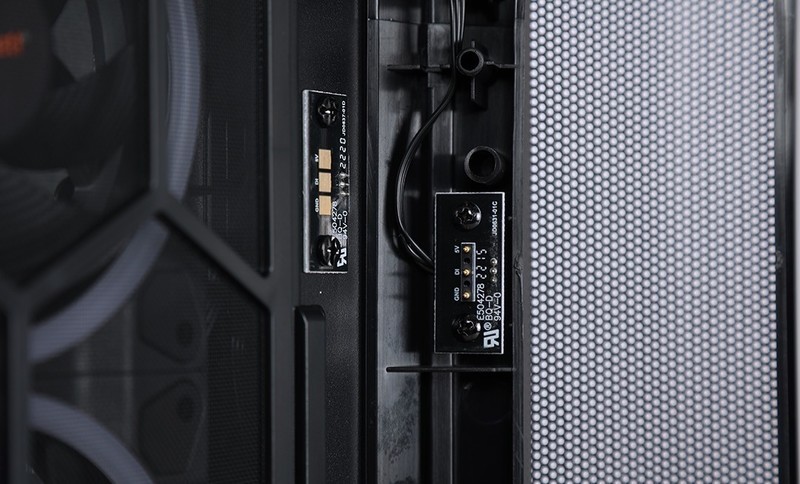 炫酷ARGB和高效静音兼备，德静界PURE BASE 500 FX中塔机箱推荐