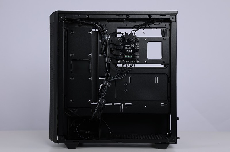炫酷ARGB和高效静音兼备，德静界PURE BASE 500 FX中塔机箱推荐