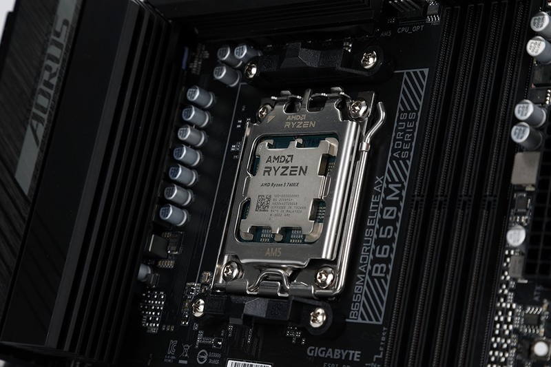 炫酷ARGB和高效静音兼备，德静界PURE BASE 500 FX中塔机箱推荐