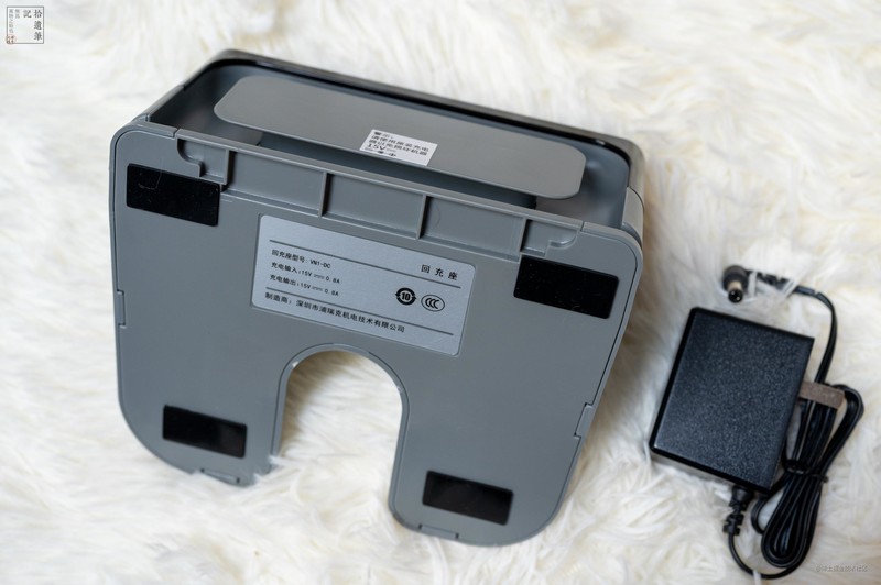 毛孩子专属的扫地机，净毛吸尘都在行，浦瑞克N8Plus宠物净毛宝上手