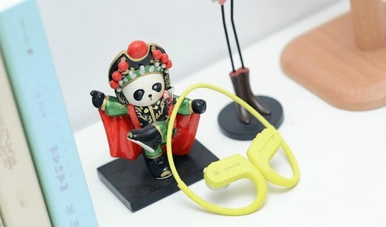 在游泳时哪种耳机更好？以下四款优质建议