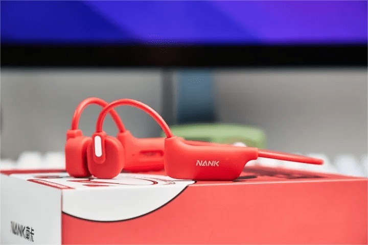 戴着舒服的蓝牙耳机有哪些，推荐几款久戴不痛的骨传导耳机