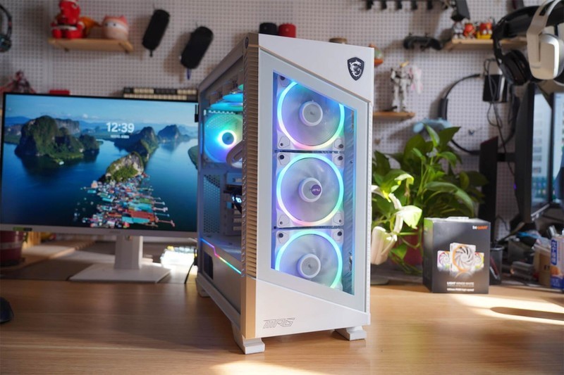 寒冰之美，冷酷到底——微星寒冰E360白色限定版散热器来袭！