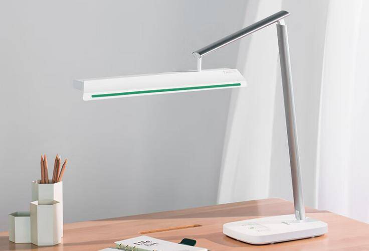 哪个牌子的护眼台灯好？护眼台灯十大排名新鲜出炉！