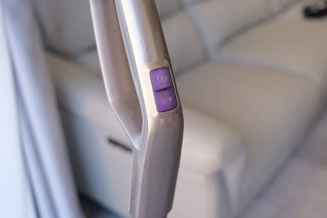 曾对洗地机失望透顶，直到遇到它之后有了改观，石头A10确实有料