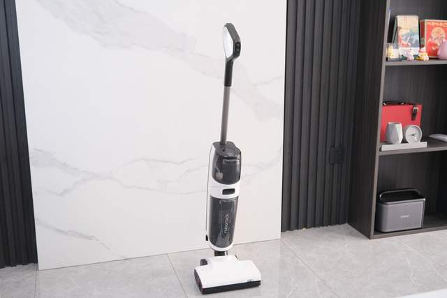 曾对洗地机失望透顶，直到遇到它之后有了改观，石头A10确实有料