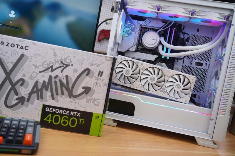 寒冰之美，冷酷到底——微星寒冰E360白色限定版散热器来袭！