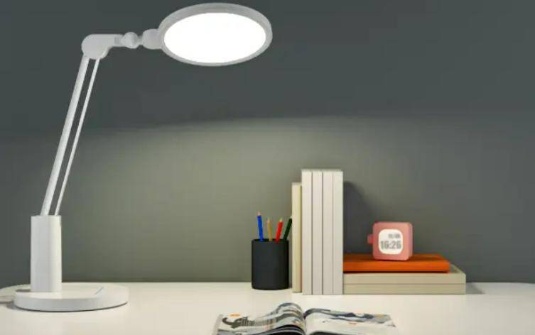哪个牌子的护眼台灯好？护眼台灯十大排名新鲜出炉！