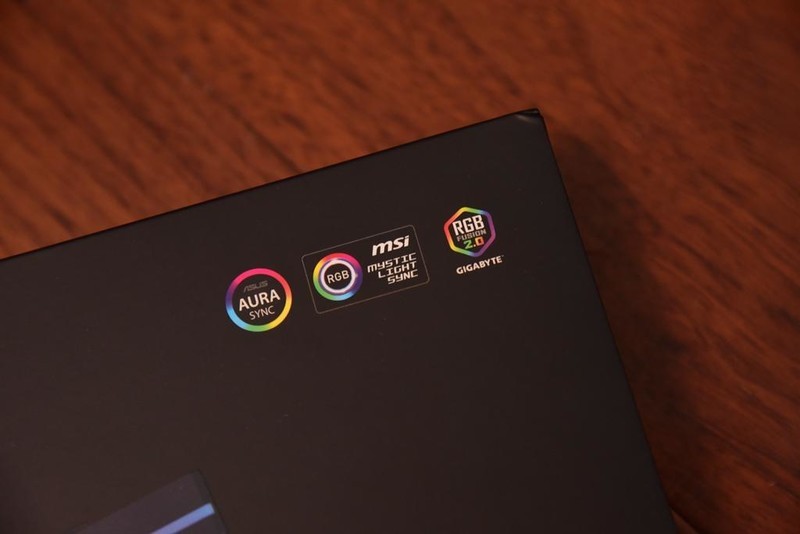 大容量，高频率，48G宏碁掠夺者Hermes冰刃轻松实现8400MHz ！