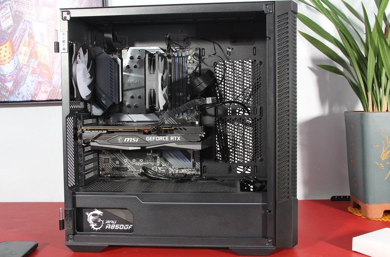 锐龙R5下岗记，高性价比电脑推荐：8核16线程的锐龙7-5700X